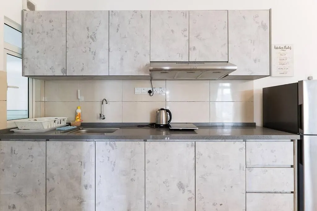 Tr Residence Lovely 3 Bedroom Unit 6Pax Next To Titiwangsa Lrt Kuala Lumpur 0*,  Malaysia