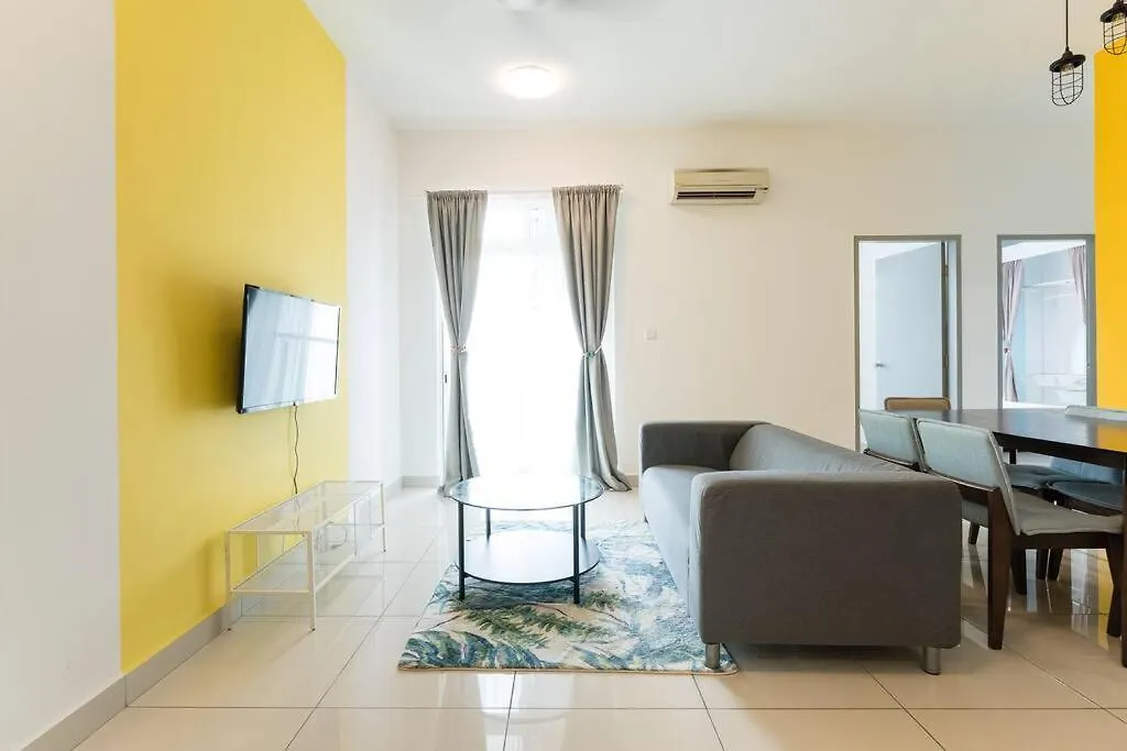 Tr Residence Lovely 3 Bedroom Unit 6Pax Next To Titiwangsa Lrt Kuala Lumpur 0*,  Malaysia