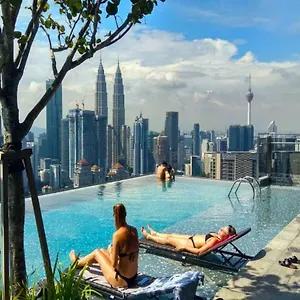 Expressionz By Ihost Global Apartman